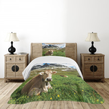 Alpine Mountain Milk Cow Bedspread Set