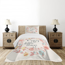 Flowers and Leaves Phrase Bedspread Set