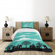 Buildings with Trees Bedspread Set