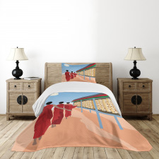 Ancient Men on Wheels Motif Bedspread Set