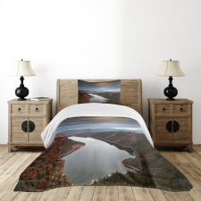 Mountain River Scenery Bedspread Set