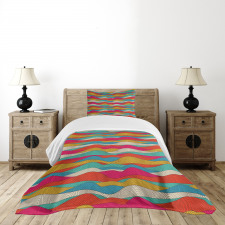 Retro Colorful Wave Design Bedspread Set