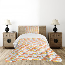 Fish Scales and Waves Bedspread Set