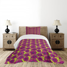 Contrast Pastel Petals Bedspread Set