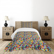 Colorful Triangle Shapes Bedspread Set