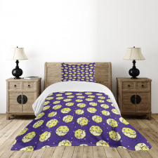 Crescent Moon in Sky Stars Bedspread Set