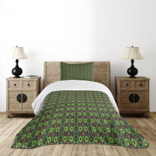 Traditional Folkloric Ornament Bedspread Set