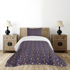 Folk Ornament with Triangles Bedspread Set