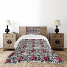 Rhombus Pattern Flowers Bedspread Set