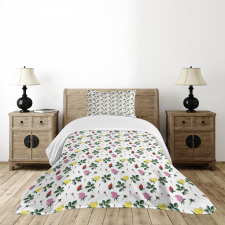 Colorful Rose Buds Leaves Bedspread Set