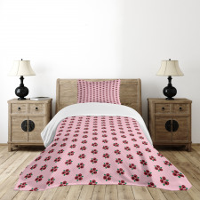 Pastel Berries Pattern Bedspread Set