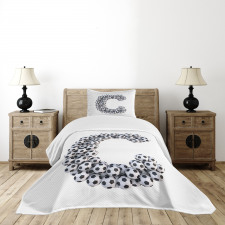 Alphabet Sign Design Bedspread Set