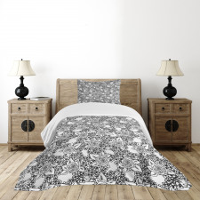 Monochrome Flora Romance Bedspread Set