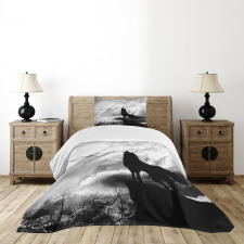 Howling Under Full Moon Bedspread Set