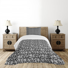 Monochrome Swirled Vortex Bedspread Set