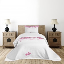 Falling Flower Motif Bedspread Set