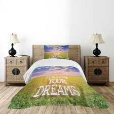 Green Field with Open Sky Bedspread Set