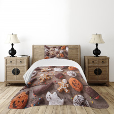 Sweets Covered in Chocolate Bedspread Set