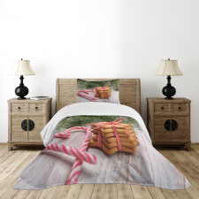 Bundles of Biscuits Tied Bedspread Set