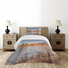 Vertical of City River Bedspread Set