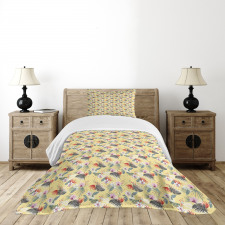 Assortment of Foliage Bedspread Set