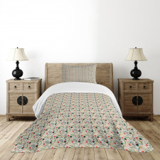 Foliage Motifs Holly Berries Bedspread Set