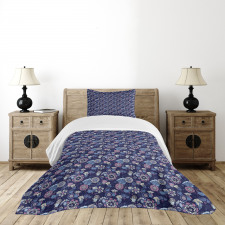 Doodle Style Corsage Pattern Bedspread Set