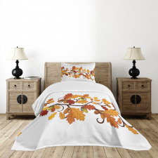 Autumn Oak Leaves and Acorns Bedspread Set