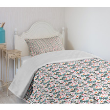 Insect and Tiny Flowers Bedspread Set