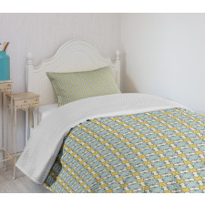 Tile Like Vintage Motif Bedspread Set