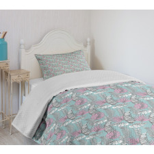 Delicate Hawaiian Leaves Bedspread Set