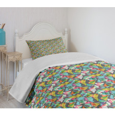 Complex Vivid Triangles Bedspread Set