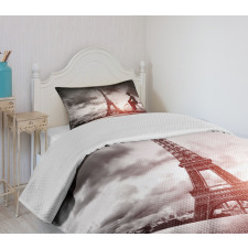 Man on Retro Bicycle Bedspread Set