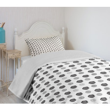 Roses Art and Dotted Rounds Bedspread Set