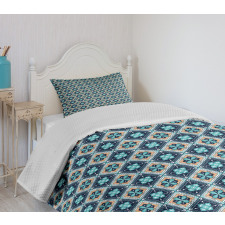 Flower Motif Squares Bedspread Set