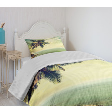 Palm Tree Rocky Shore Bedspread Set
