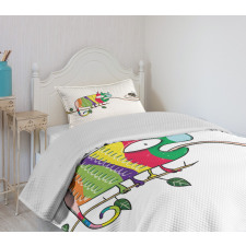 Chameleon on Branch Bedspread Set