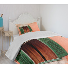 Old Retro House Shutters Bedspread Set