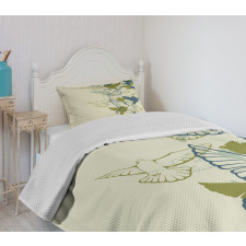 Flock of Flying Pigeons Bedspread Set