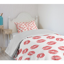 Red Lipsticks Kiss Marks Bedspread Set