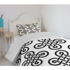 Old-Fashion Knot Motifs Bedspread Set