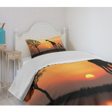 Giraffe in Wild Forest Bedspread Set