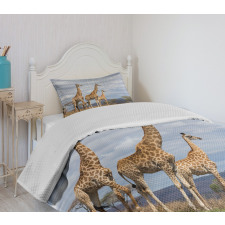 Giraffe Family Bedspread Set