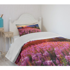 Spring Mountains Floral Bedspread Set