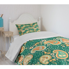 Folkloric Paisley Flowers Bedspread Set