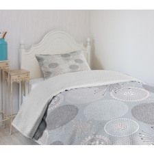 Circular Pastel Shapes Bedspread Set
