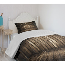 Wooden Cottage Bedspread Set