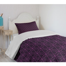 Swirl Leaf Details Bedspread Set