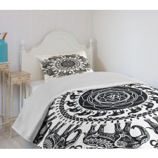 Spirit Circle Bedspread Set