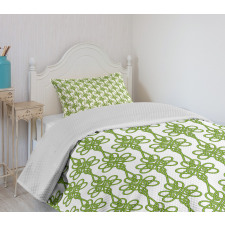 Entangled Clover Leaves Bedspread Set